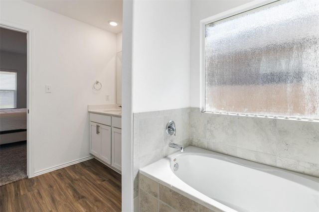 107 Isaac Millsaps TRL, Bastrop, TX 78602