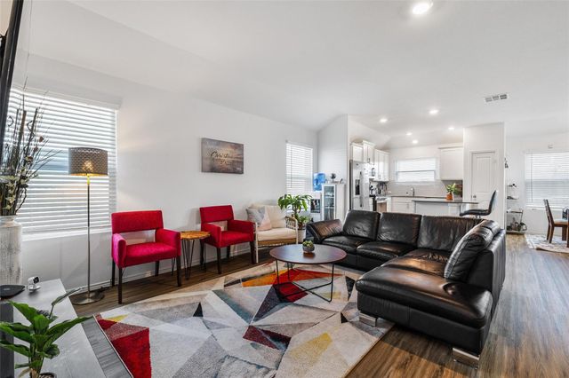 107 Isaac Millsaps TRL, Bastrop, TX 78602