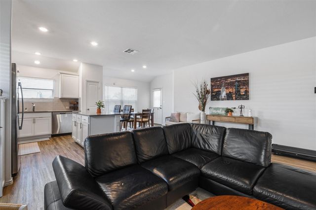 107 Isaac Millsaps TRL, Bastrop, TX 78602