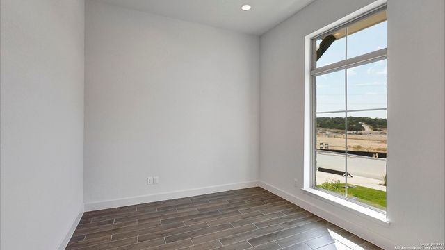 233 Hidalgo, Boerne, TX 78006