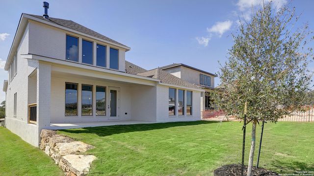 233 Hidalgo, Boerne, TX 78006