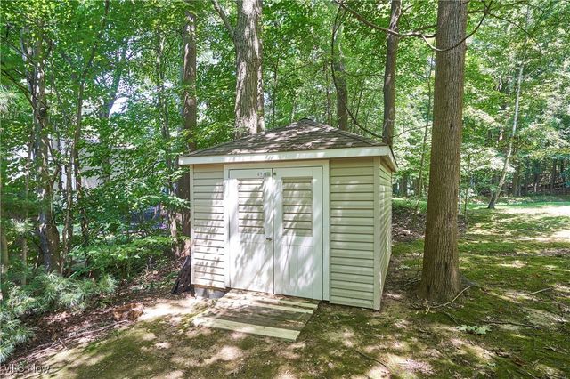 4535 Pinewood Path, Copley, OH 44321