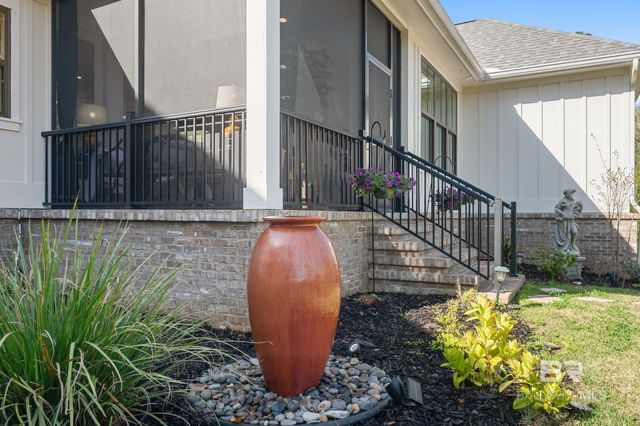 151 Hyacinth Street, Fairhope, AL 36532