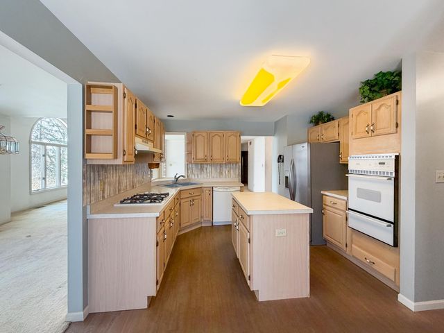 1128 Country Club Drive, Crown Point, IN 46307