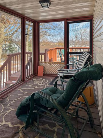 1128 Country Club Drive, Crown Point, IN 46307