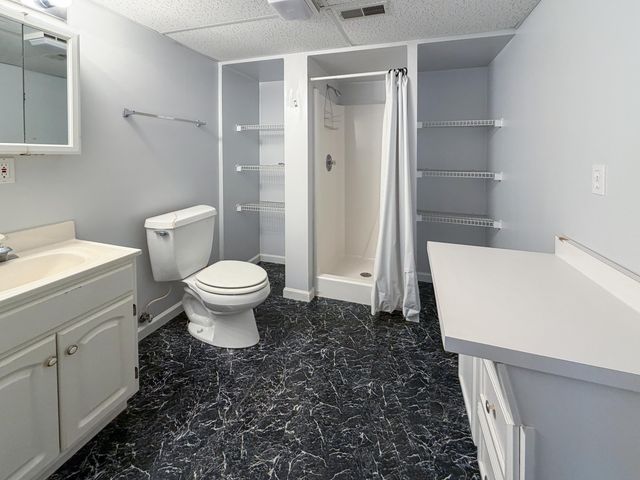 1128 Country Club Drive, Crown Point, IN 46307