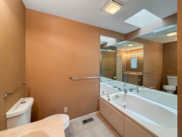 1128 Country Club Drive, Crown Point, IN 46307