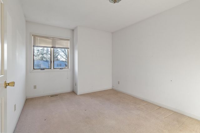 1128 Country Club Drive, Crown Point, IN 46307