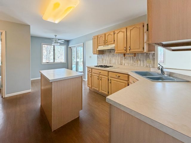 1128 Country Club Drive, Crown Point, IN 46307