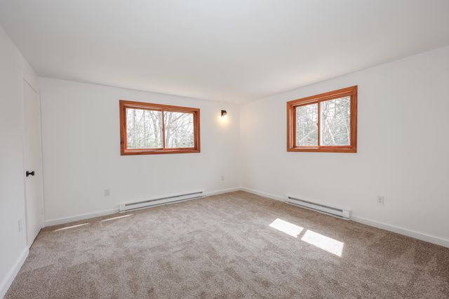 58 Windsor Way, Barnstead, NH 03225