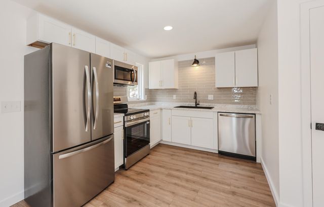 58 Windsor Way, Barnstead, NH 03225