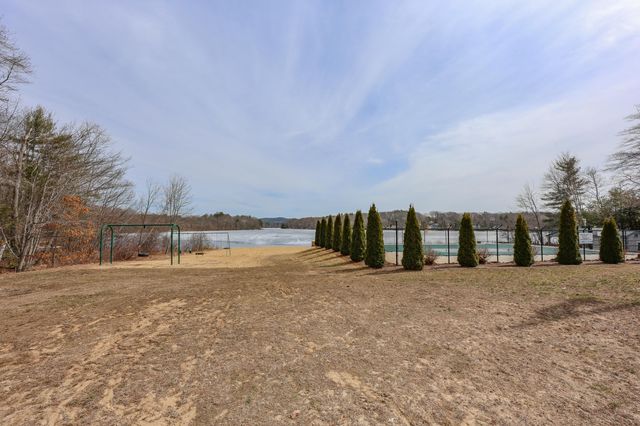 58 Windsor Way, Barnstead, NH 03225