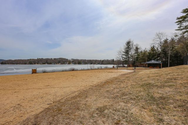 58 Windsor Way, Barnstead, NH 03225