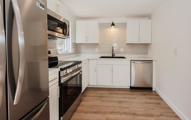 58 Windsor Way, Barnstead, NH 03225