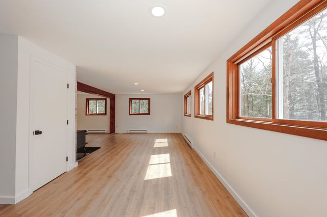 58 Windsor Way, Barnstead, NH 03225