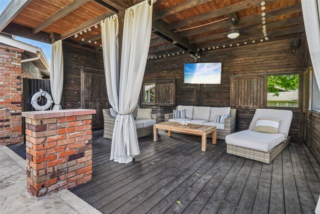 1303 S Alamo Road, Rockwall, TX 75087