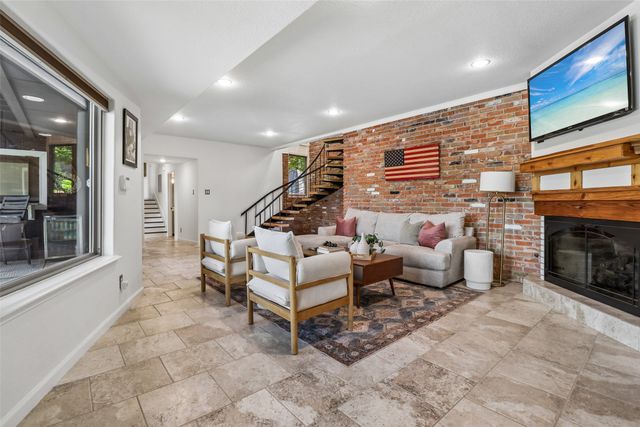 1303 S Alamo Road, Rockwall, TX 75087