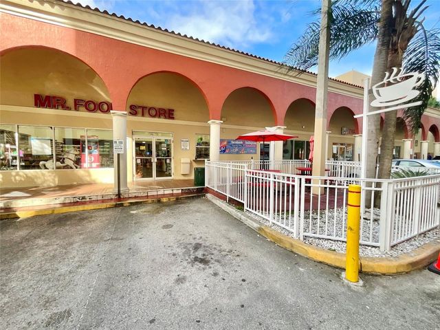 9517 Fontainebleau Boulevard 501-411, Miami, FL 33172