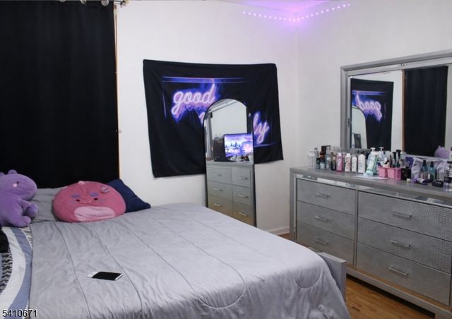 556 Compton Ave, Perth Amboy City, NJ 08861