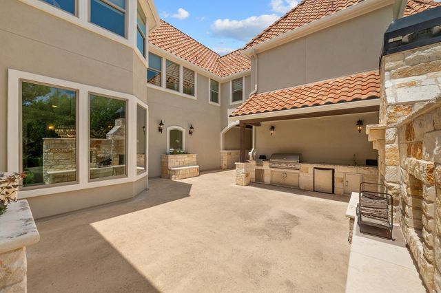 241 Gabriel Woods DR, Georgetown, TX 78633