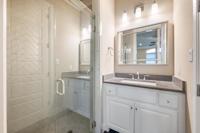 241 Gabriel Woods DR, Georgetown, TX 78633