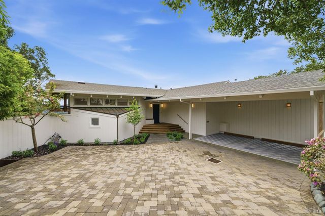 41 Magdalena Ct, Mill Valley, CA 94941