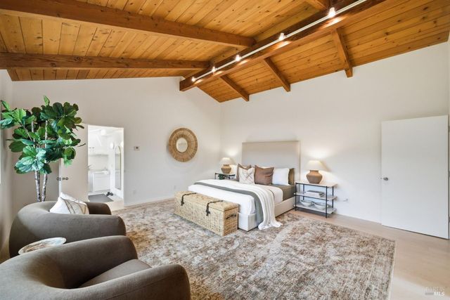 41 Magdalena Ct, Mill Valley, CA 94941