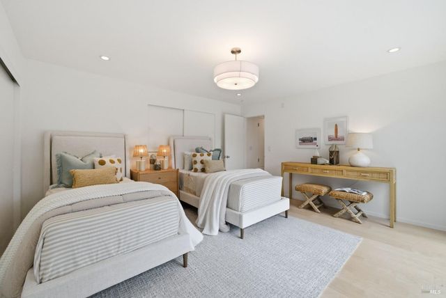 41 Magdalena Ct, Mill Valley, CA 94941