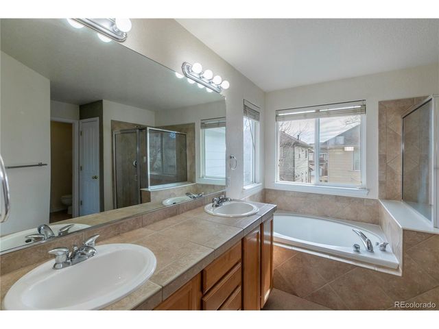 10586 Wildhurst Cir, Highlands Ranch, CO 80126