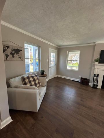 1373 Oakwood Avenue, Columbus, OH 43206