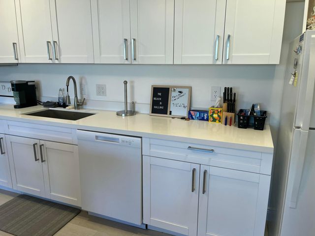 1821 NE 62nd Street 411, Fort Lauderdale, FL 33308