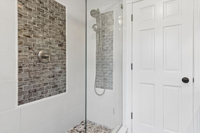 1137 Hyde Park Lane, Naperville, IL 60565