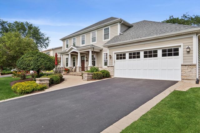1137 Hyde Park Lane, Naperville, IL 60565