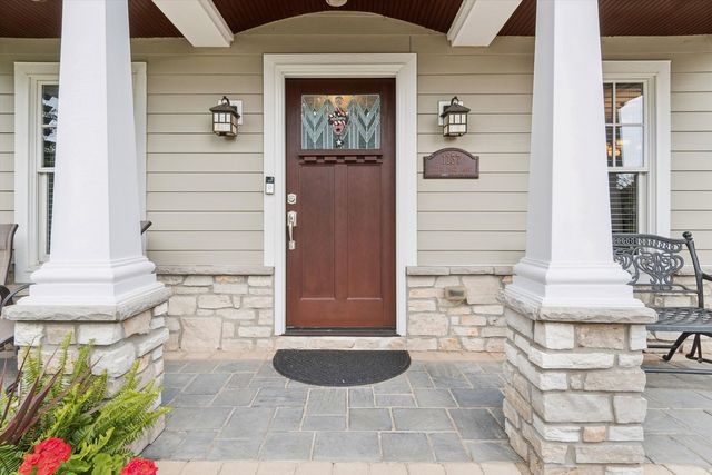 1137 Hyde Park Lane, Naperville, IL 60565