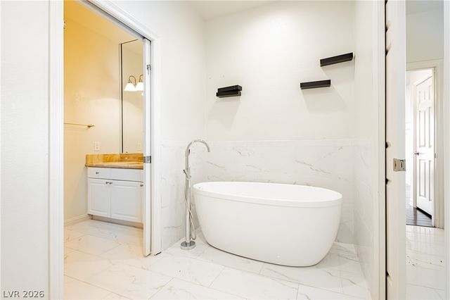 2057 Troon Drive, Henderson, NV 89074