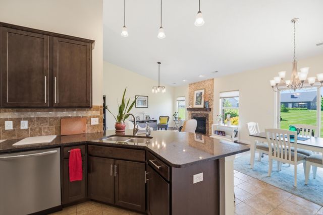 131 Aqueduct Circle, West Lafayette, IN 47906
