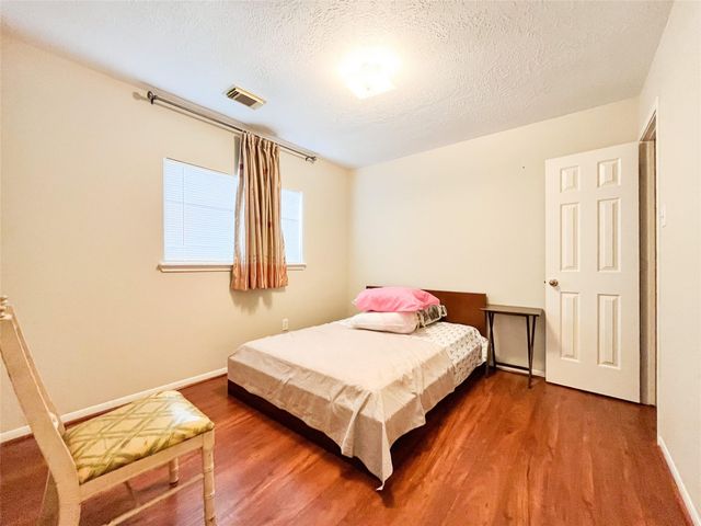 8907 Emerald Heights Lane, Houston, TX 77083