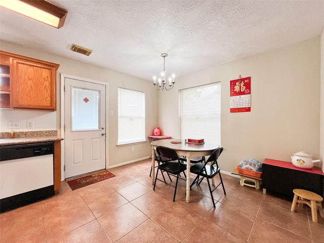 8907 Emerald Heights Lane, Houston, TX 77083