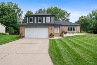 1465 Jasper Drive, Wheaton, IL 60189