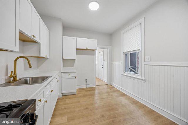 2132 S SIMPSON ST, Philadelphia, PA 19142