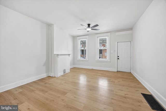 2132 S SIMPSON ST, Philadelphia, PA 19142