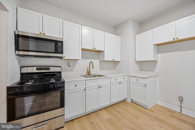 2132 S SIMPSON ST, Philadelphia, PA 19142