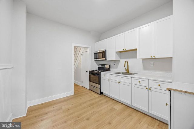 2132 S SIMPSON ST, Philadelphia, PA 19142