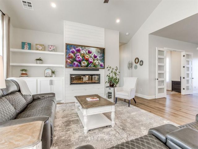 1084 County 2966 Street, Blanchard, OK 73010