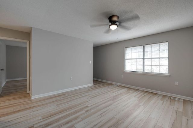 340 Alpine Drive A, Rossville, GA 30741