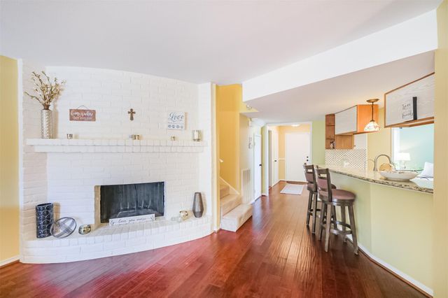 14708 Perthshire Road A, Houston, TX 77079