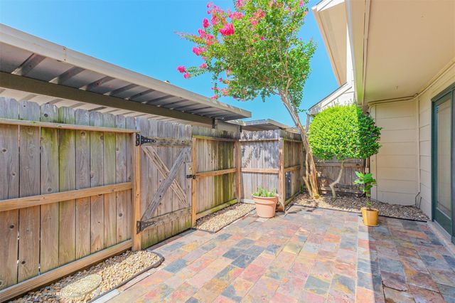 14708 Perthshire Road A, Houston, TX 77079
