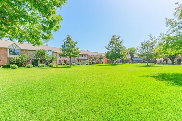 14708 Perthshire Road A, Houston, TX 77079