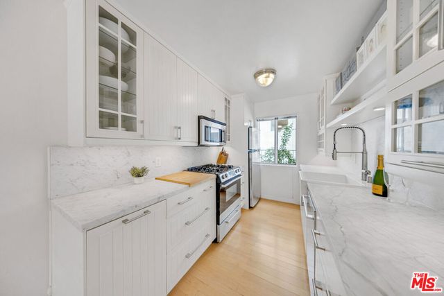 2141 S Bentley Avenue 107, Los Angeles, CA 90025