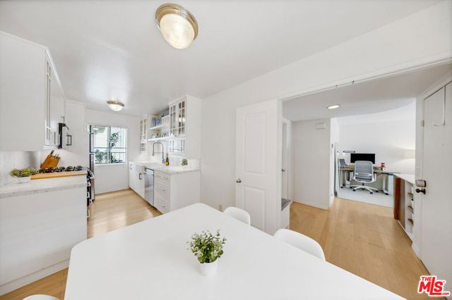 2141 S Bentley Avenue 107, Los Angeles, CA 90025